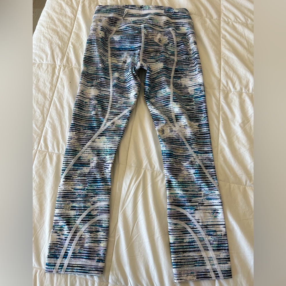 Lululemon like new sz 2 leggings